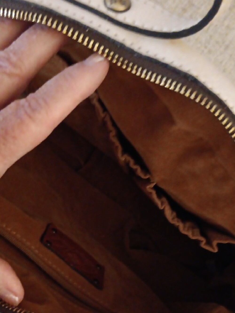 Patricia Nash Cream Embossed Dome Shoulder Bag - Picture 5 of 6